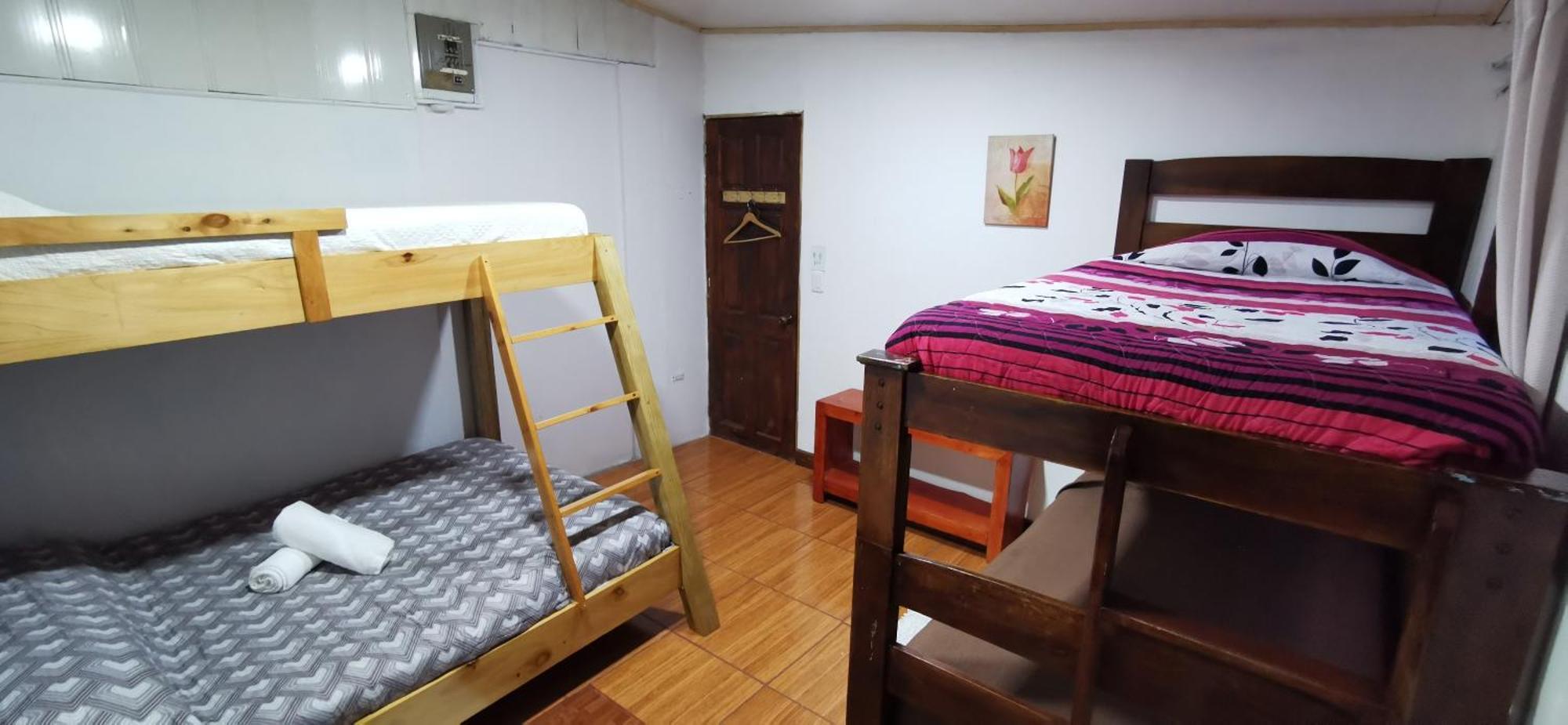 Mora'S Place B&B Monteverde Екстериор снимка