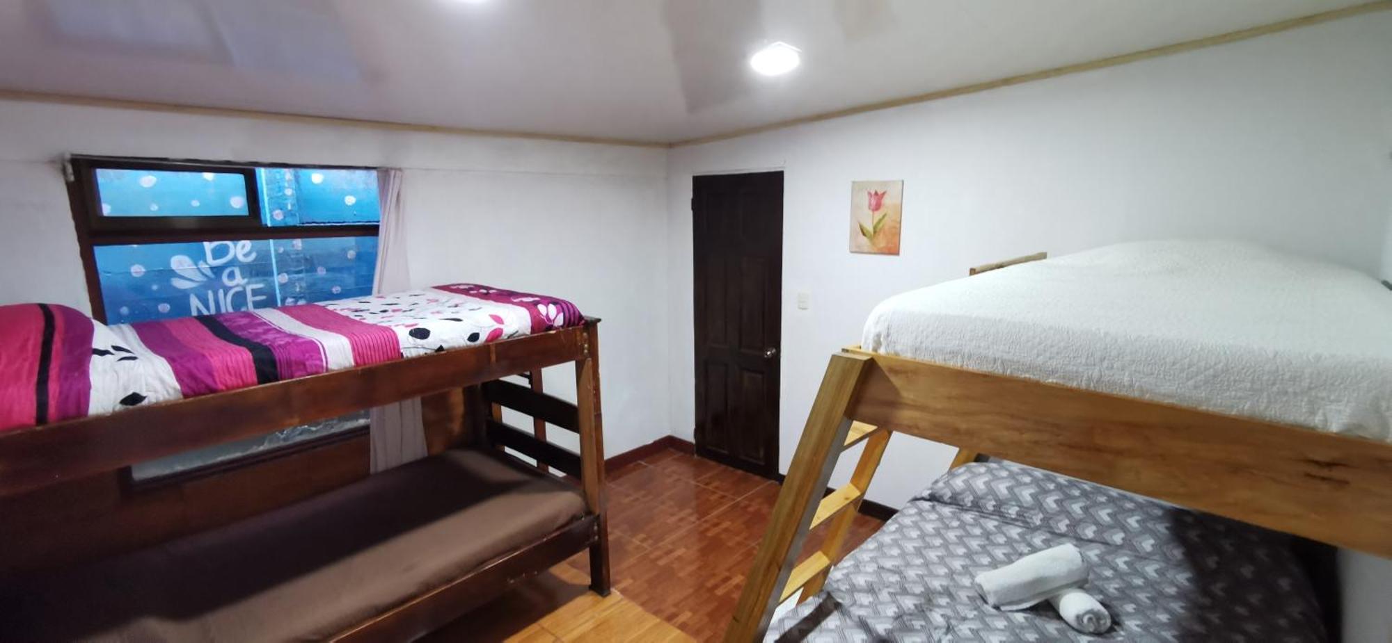 Mora'S Place B&B Monteverde Екстериор снимка