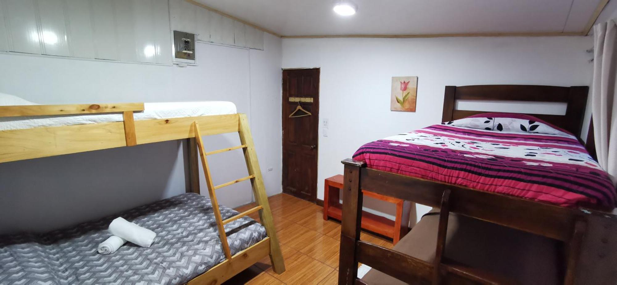 Mora'S Place B&B Monteverde Екстериор снимка