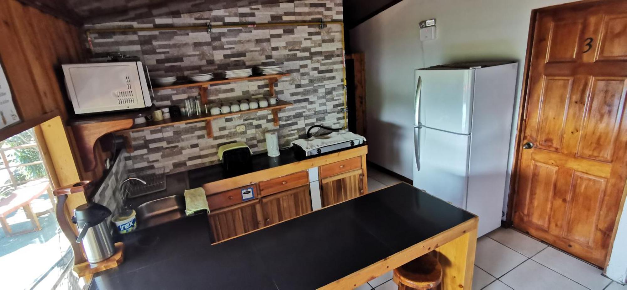 Mora'S Place B&B Monteverde Екстериор снимка